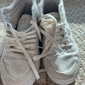 Vintage DC White Canvas Sneakers